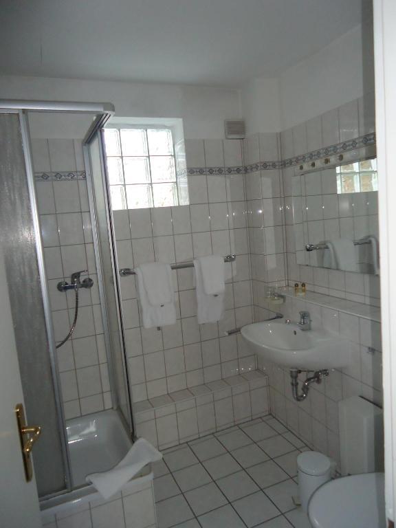 Hotel Burg-Stuben Mainz Exteriör bild